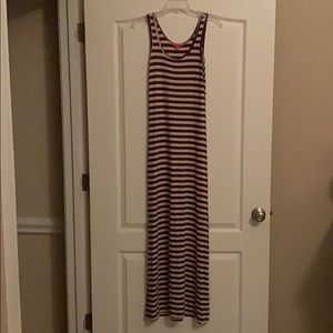 Zenana size small sleeveless dress